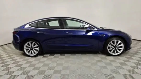 2018 Tesla Model 3 5YJ3E1EA6JF024750