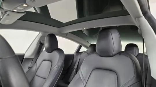 2018 Tesla Model 3 5YJ3E1EA6JF024750
