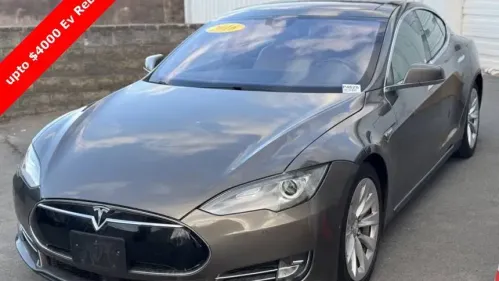 2016 Tesla Model S 5YJSA1E22GF134042