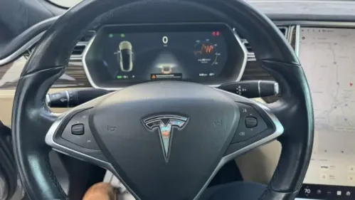 2016 Tesla Model S 5YJSA1E22GF134042