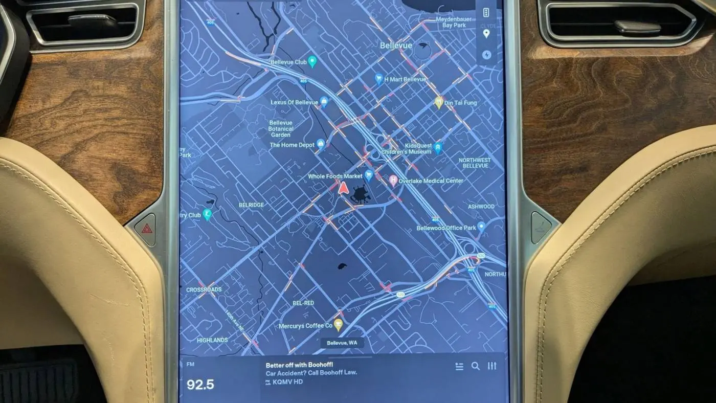2016 Tesla Model S 5YJSA1E20GF159781