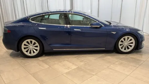 2016 Tesla Model S 5YJSA1E20GF159781