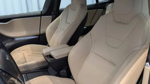 2016 Tesla Model S 5YJSA1E20GF159781