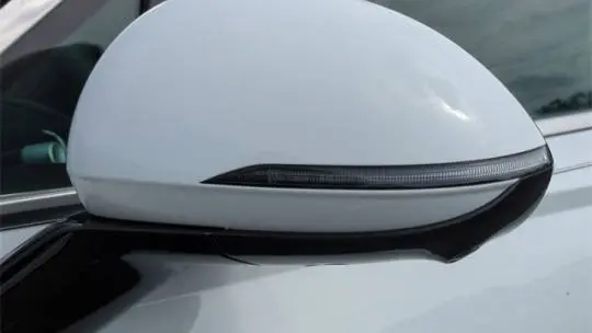 2024 Genesis Electrified GV70 5NMMCET15RH001927