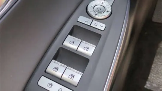 2024 Genesis Electrified GV70 5NMMCET15RH001927