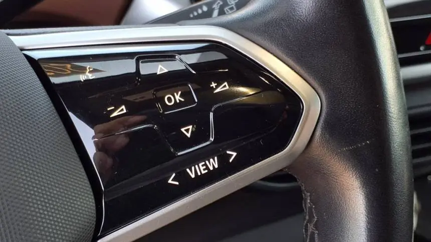 2021 Volkswagen ID.4 WVGTMPE29MP056435
