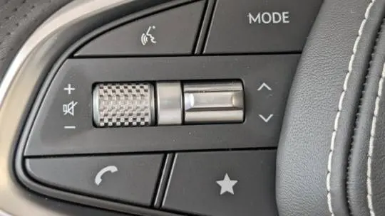 2024 Genesis Electrified GV70 5NMMCET15RH001927