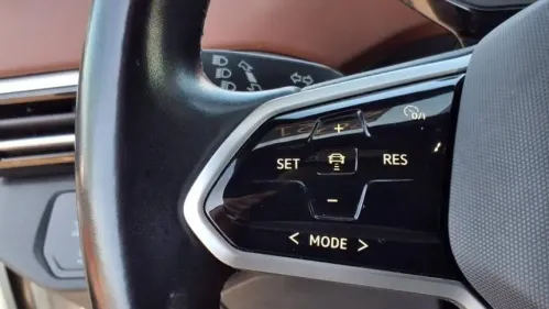 2021 Volkswagen ID.4 WVGTMPE29MP056435