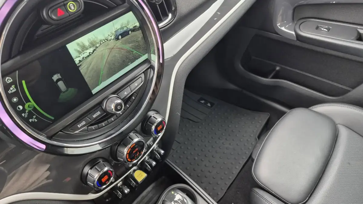 2019 Mini S E Countryman ALL 4 - Images - 13