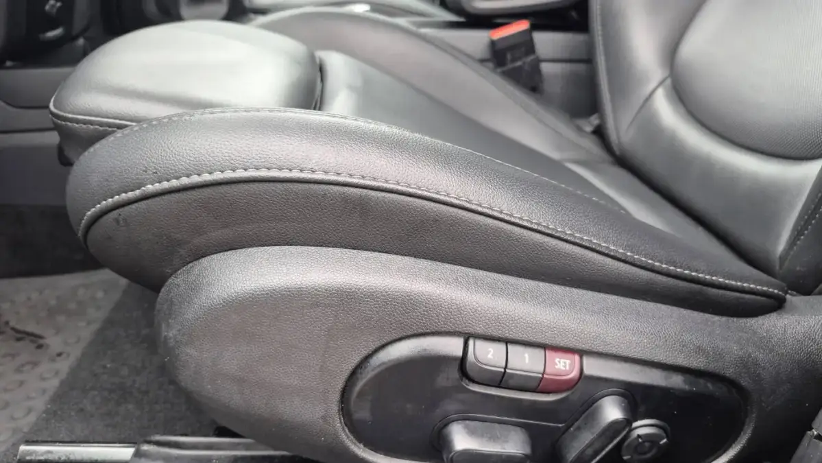 2019 Mini S E Countryman ALL 4 - Images - 17