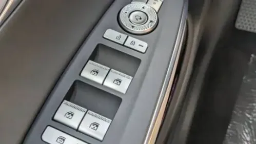 2024 Genesis Electrified GV70 5NMMCET15RH001927