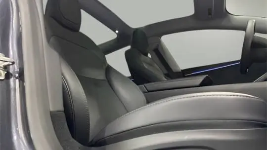 2024 Tesla Model 3 5YJ3E1EB6RF828437