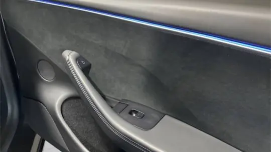 2024 Tesla Model 3 5YJ3E1EB6RF828437