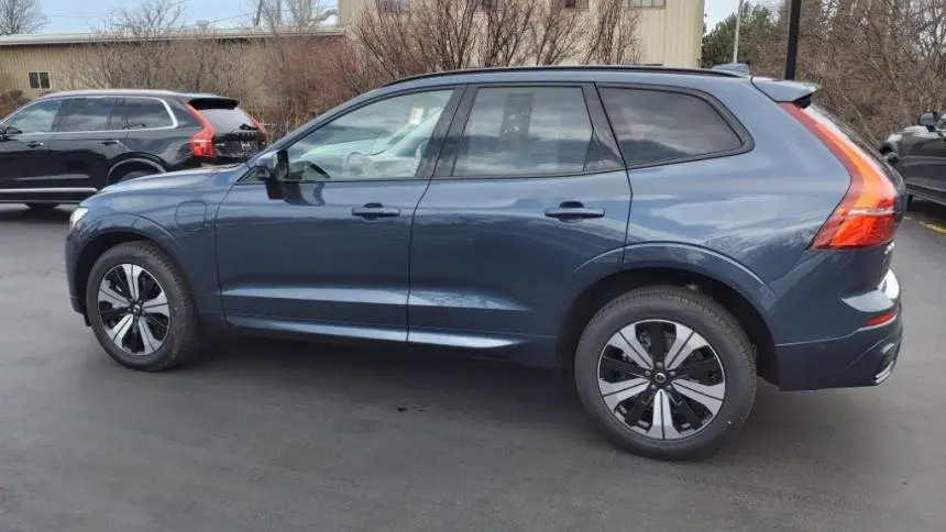 2025 Volvo XC60 YV4H60RC1S1159859