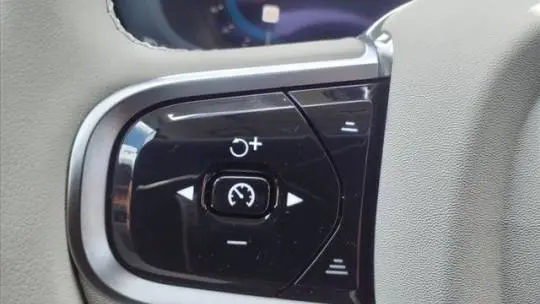 2025 Volvo XC60 YV4H60RC1S1159859