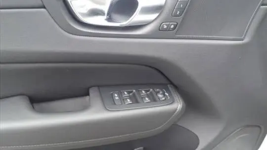 2025 Volvo XC60 YV4H60RC7S1176486