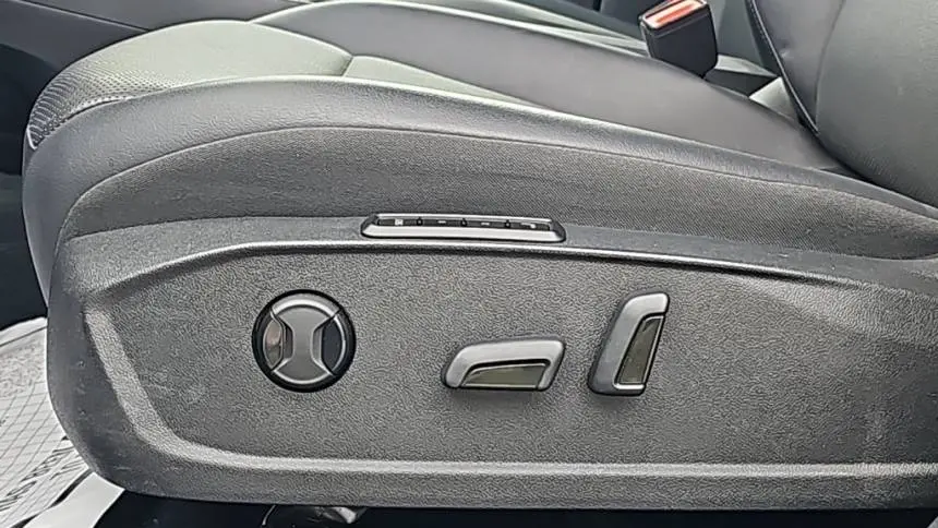 2021 Volkswagen ID.4 WVGKMPE2XMP040773