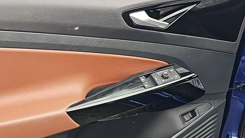2021 Volkswagen ID.4 WVGKMPE2XMP040773