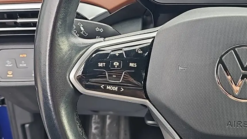 2021 Volkswagen ID.4 WVGKMPE2XMP040773