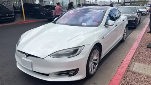 2017 Tesla Model S 5YJSA1E21HF215955