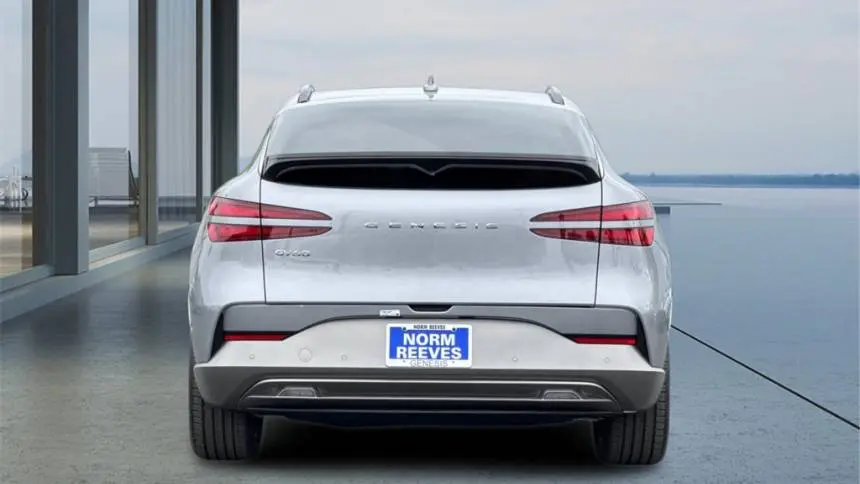 2025 Genesis GV60 KMUKCDSC6SU028036