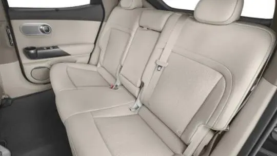 2025 Genesis GV60 KMUKCDSC7SU027798