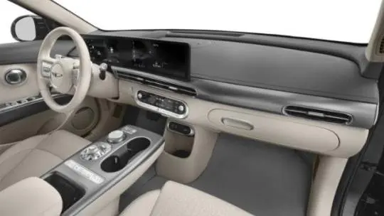 2025 Genesis GV60 KMUKCDSC7SU027798