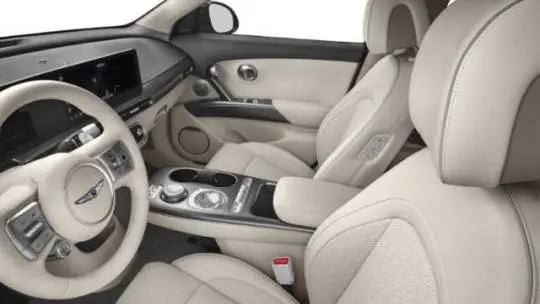 2025 Genesis GV60 KMUKCDSC7SU027798