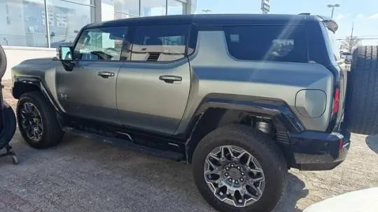 2024 GMC HUMMER EV SUV 1GKB0RDC4RU101747