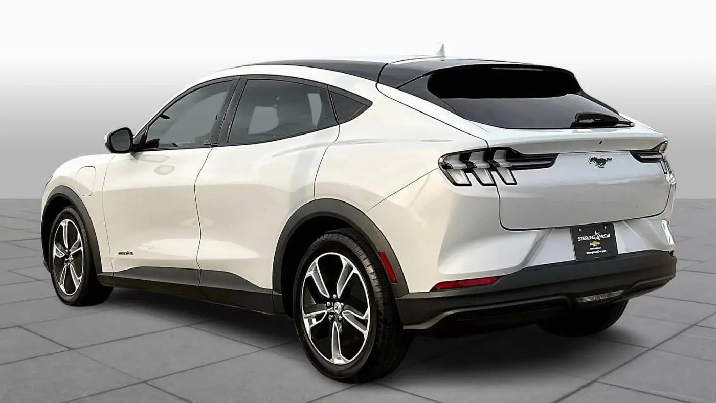 2022 Ford Mustang Mach E 3FMTK1SSXNMA25578