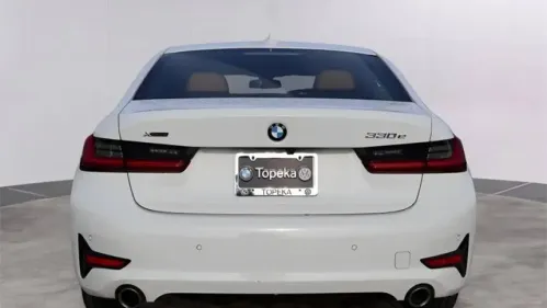 2021 BMW 3 Series - Images - 6
