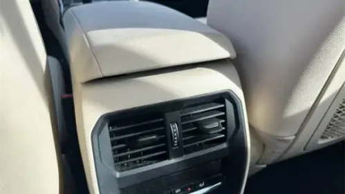 2021 BMW 3 Series - Images - 16