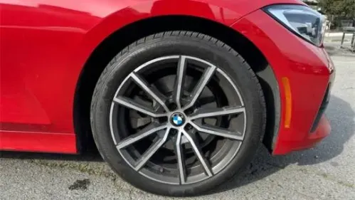 2021 BMW 3 Series - Images - 26