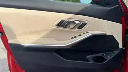 2021 BMW 3 Series - Images - 31