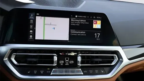 2021 BMW 3 Series - Images - 24