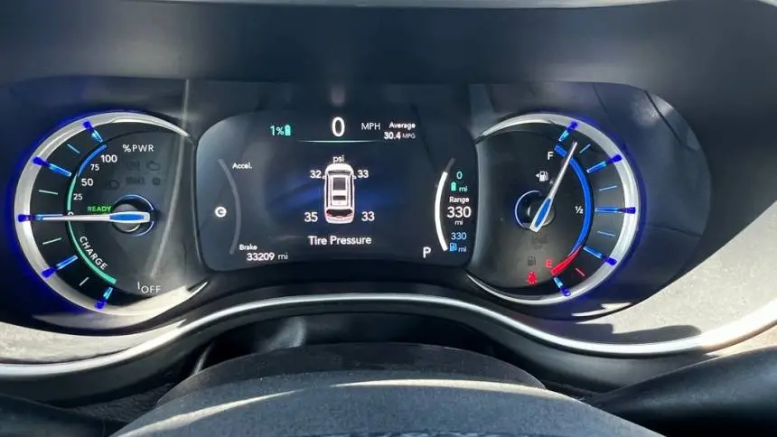 2023 Chrysler Pacifica 2C4RC1L75PR631078