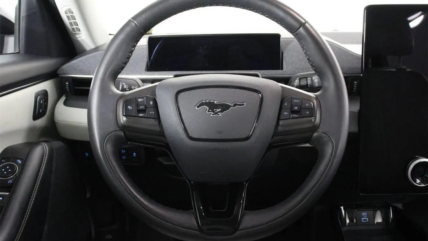 2022 Ford Mustang Mach E 3FMTK3RM2NMA41793