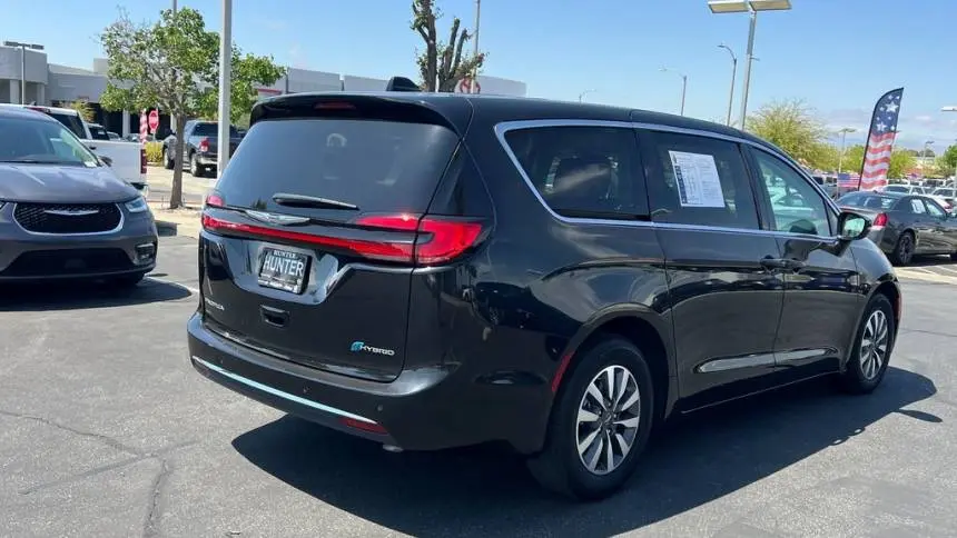 2023 Chrysler Pacifica 2C4RC1L75PR631078