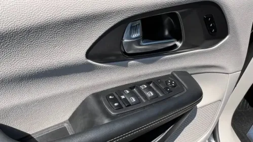 2023 Chrysler Pacifica 2C4RC1L75PR631078