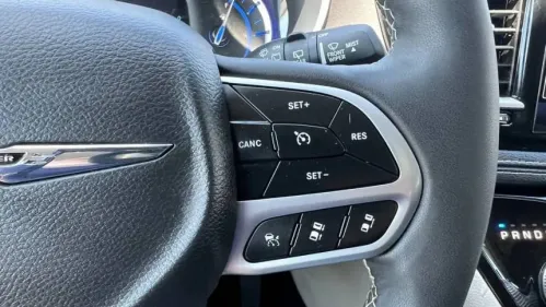 2023 Chrysler Pacifica 2C4RC1L75PR631078