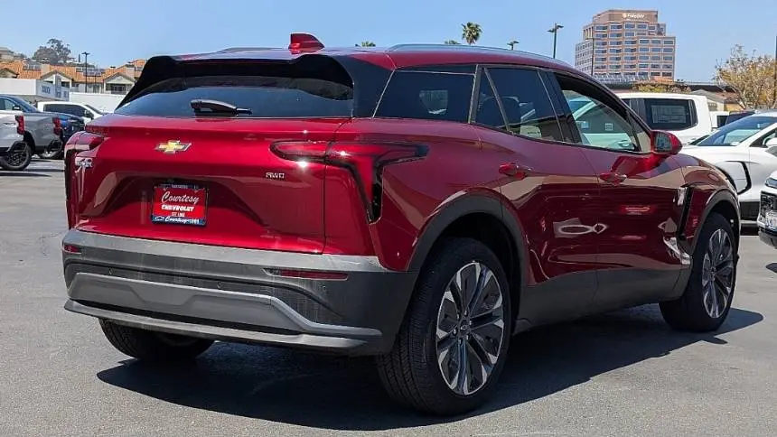 2025 Chevrolet Blazer EV 3GNKDGRJ0SS105156