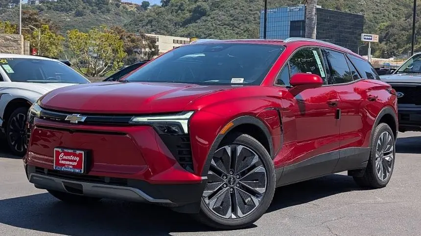 2025 Chevrolet Blazer EV 3GNKDGRJ0SS105156