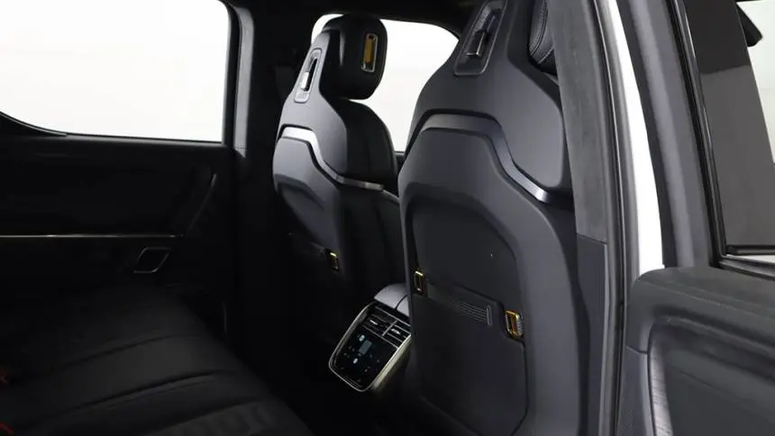 2022 Rivian R1T 7FCTGAAL8NN000890