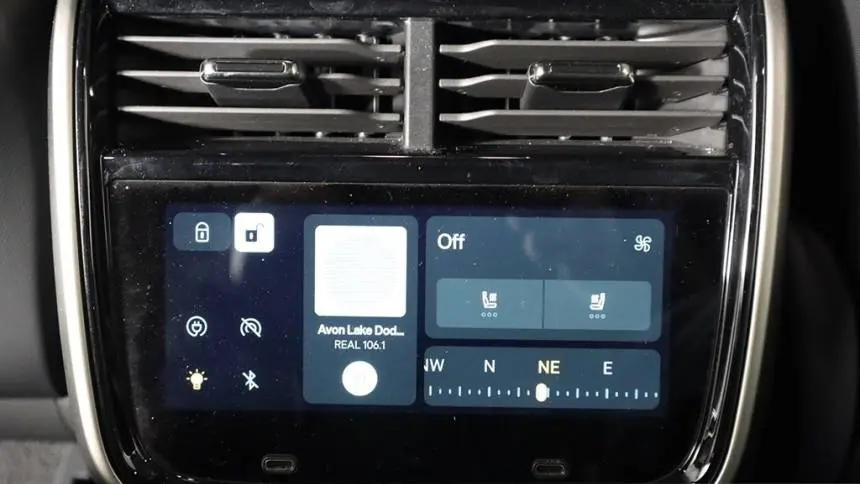 2022 Rivian R1T 7FCTGAAL8NN000890