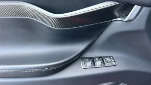 2018 Tesla Model X 5YJXCDE29JF100270