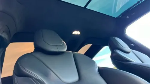2018 Tesla Model X 5YJXCDE29JF100270