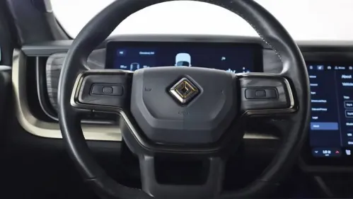 2022 Rivian R1T 7FCTGAAL8NN000890