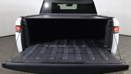 2022 Rivian R1T 7FCTGAAL8NN000890