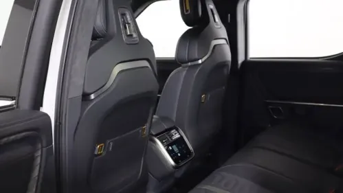 2022 Rivian R1T 7FCTGAAL8NN000890