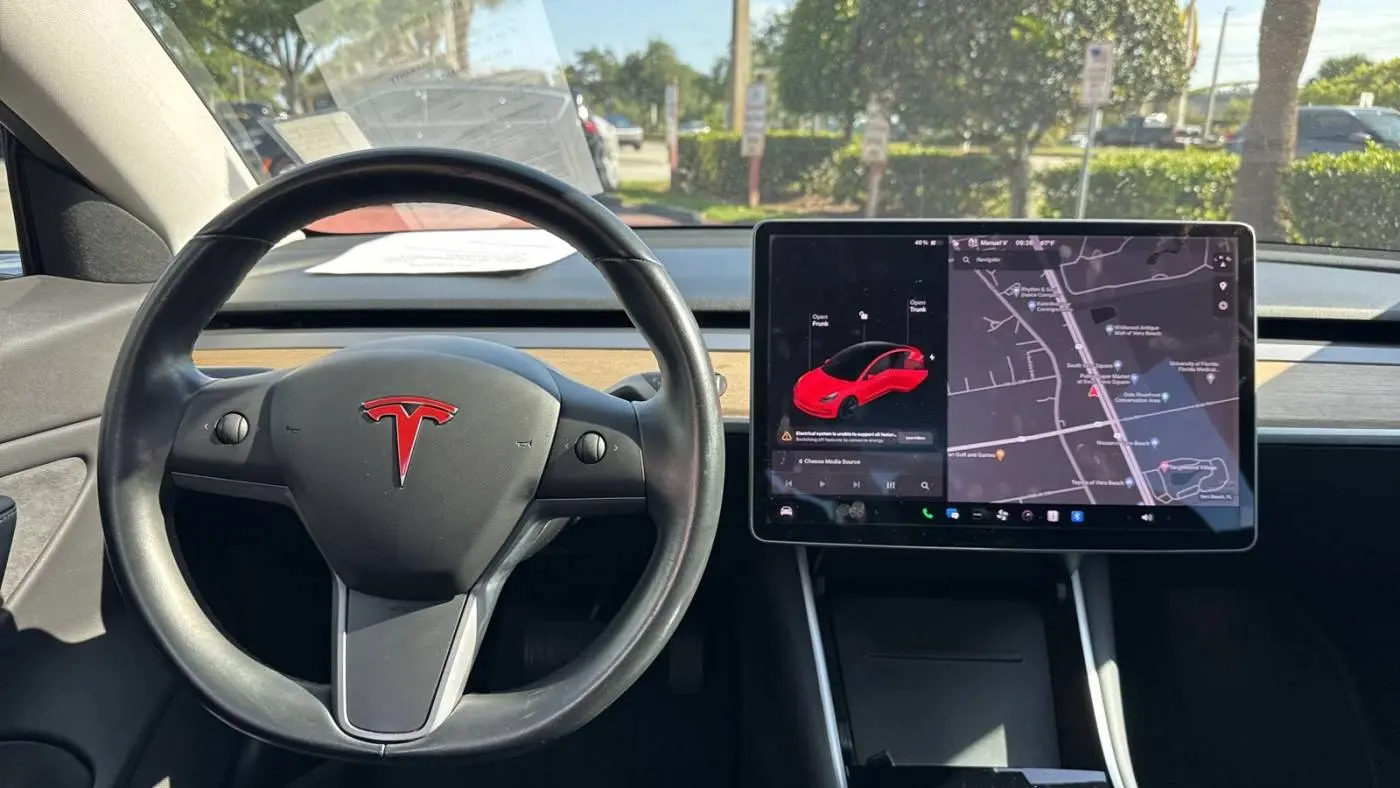 2019 Tesla Model 3 5YJ3E1EA2KF313464